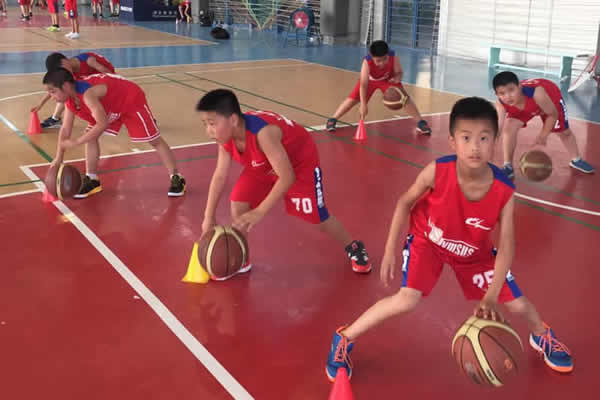 夏令营欢乐时光