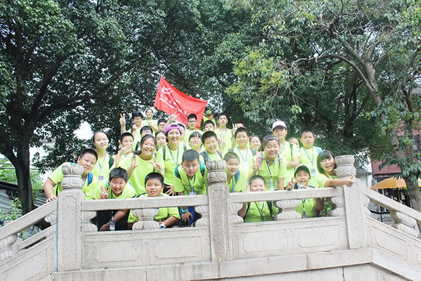 夏令营欢乐时光