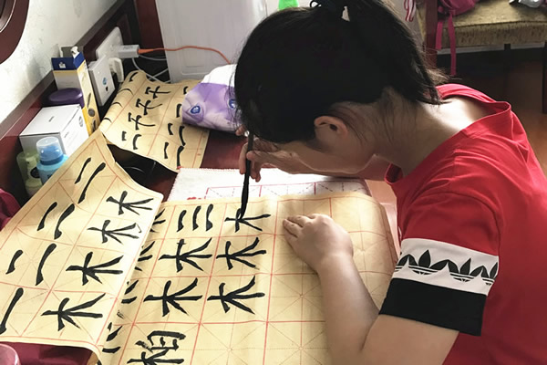 夏令营欢乐时光